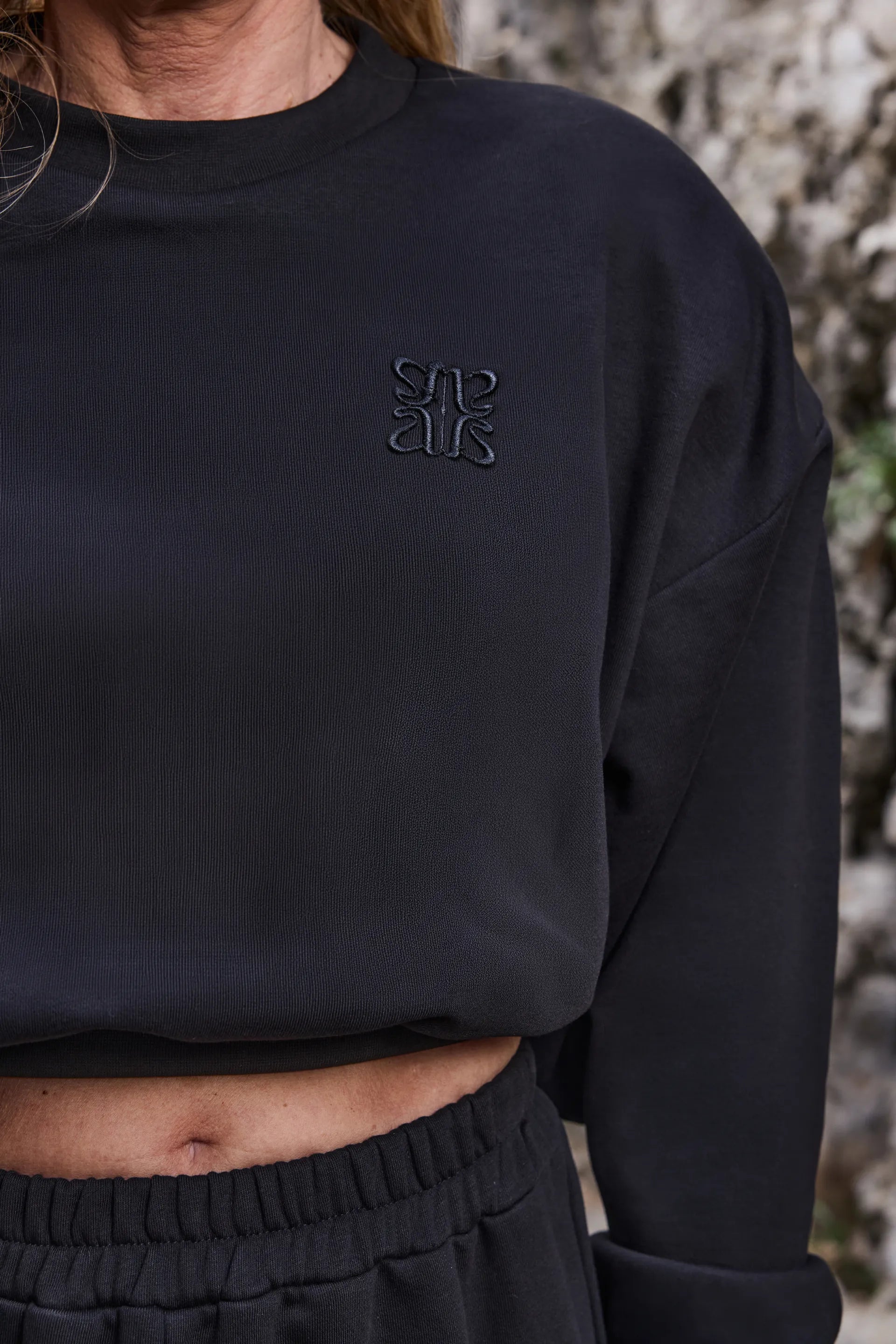 Cindy Hoodie — Deep Black