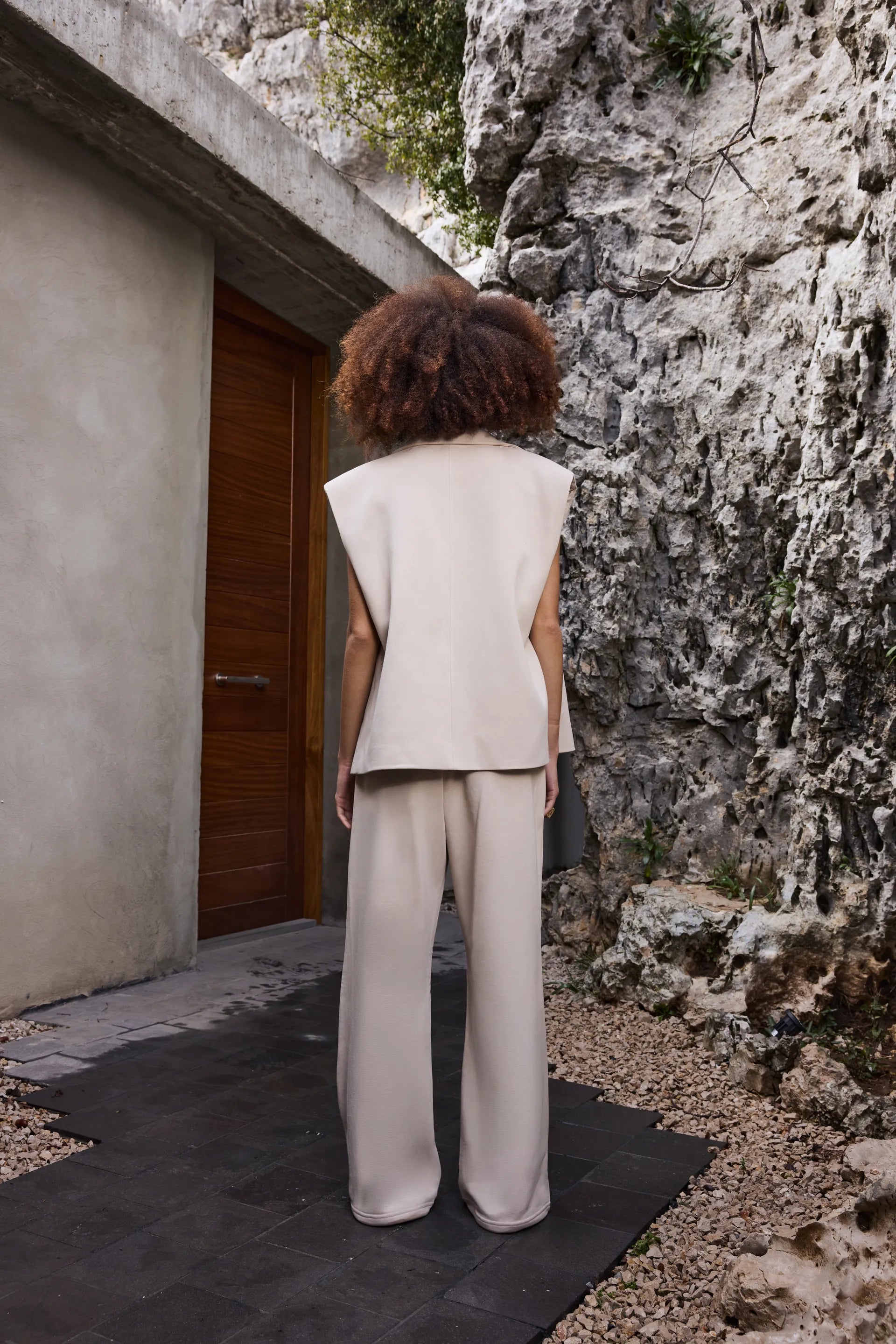 Naomi Gilet — Second Skin